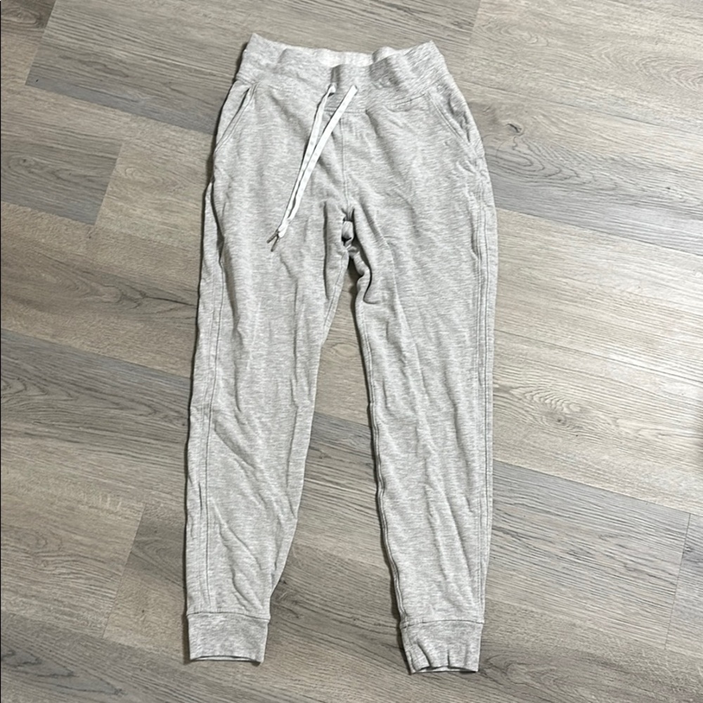 Lululemon Gray Sweatpant Joggers